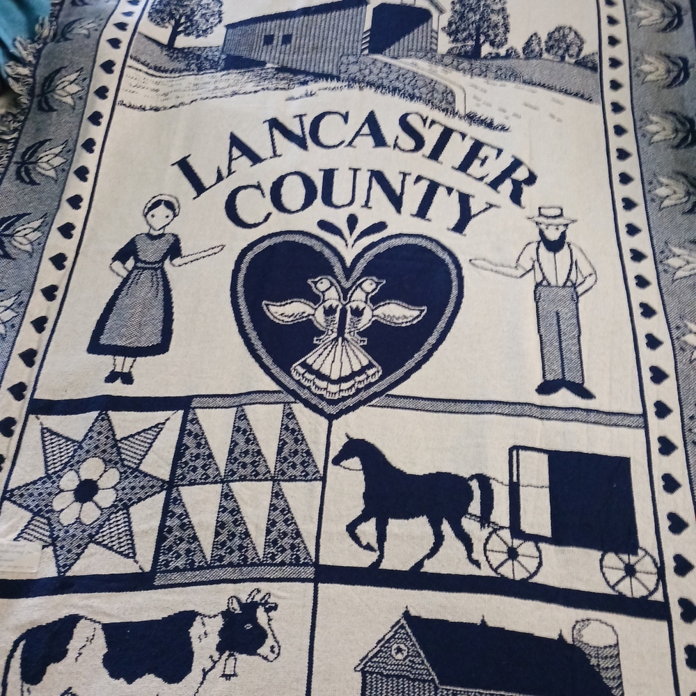 Lancaster County Themed Tapestry Blue And Cream Blanket Throw 50x70in New Wt.